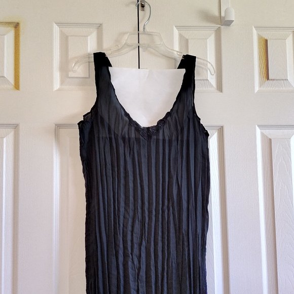 XL Sheer Pleated A-line Black Maxi Dress Boho Goth - Picture 3 of 3